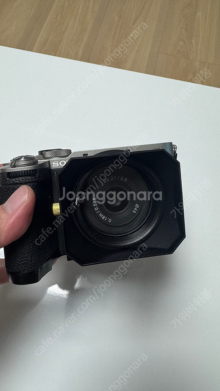 소니 풀프레임 미러리스 A7C2 실버, 렌즈 판매합니다--1